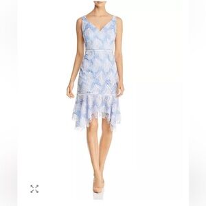 Elie Tahari
Mariya Embroidered Lace Dress